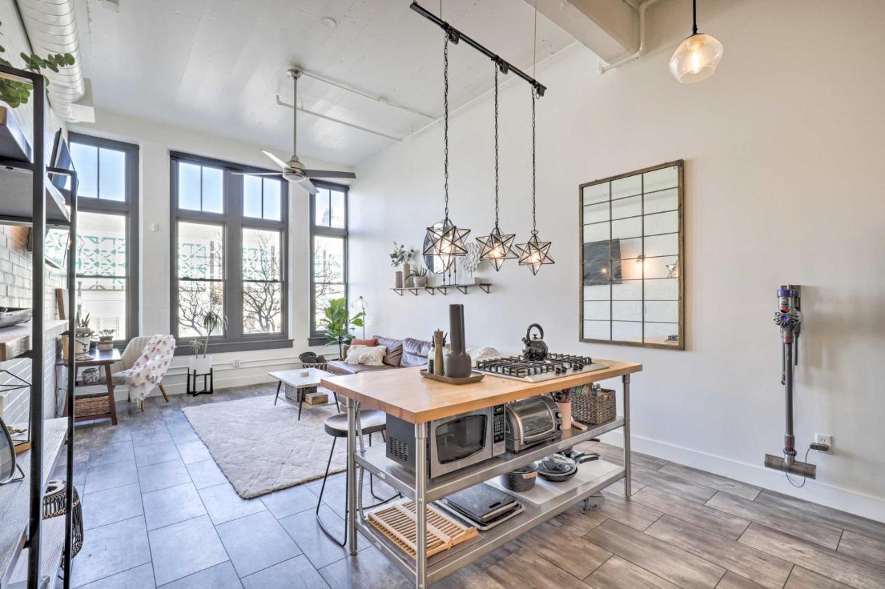 Chic Slc Downtown Studio Loft Walk To Shops Salt Lake City Exterior foto